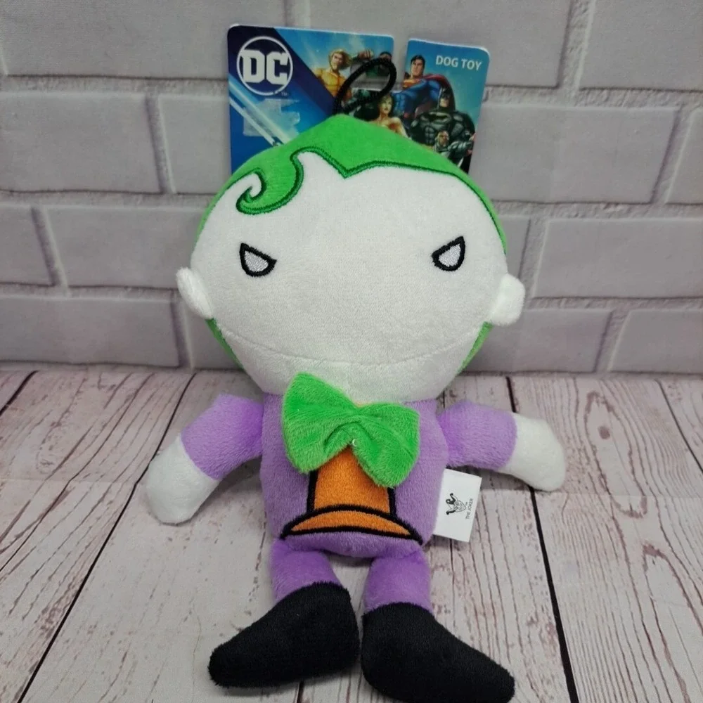 NWT DC Comics The Joker 9in Plush Squeaker Dog Toy Fetch For Pets